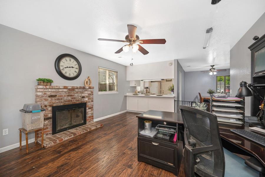 2624 Woodland Avenue