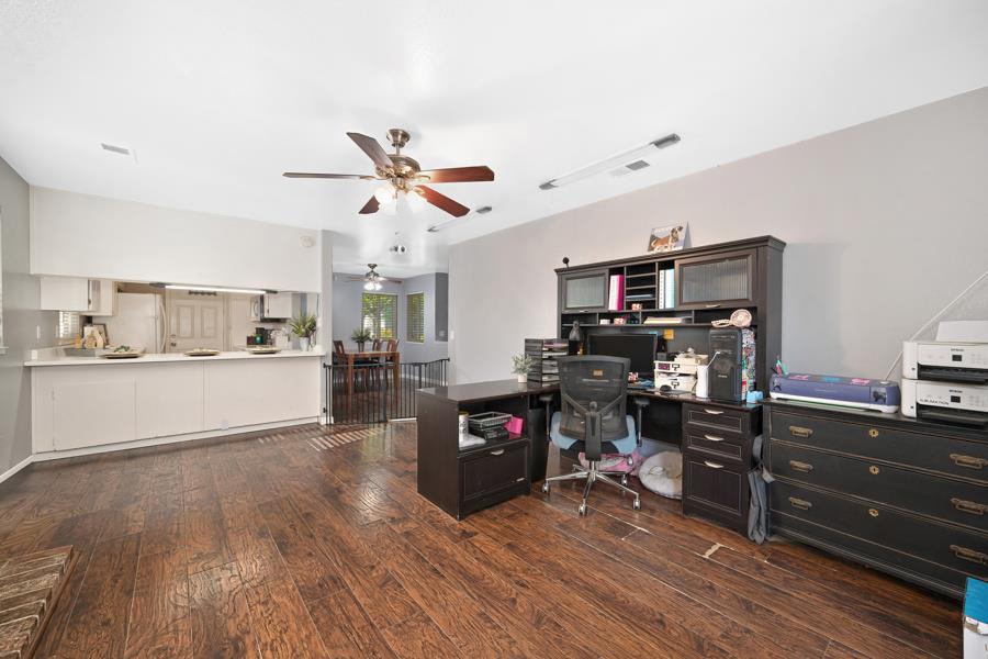 2624 Woodland Avenue