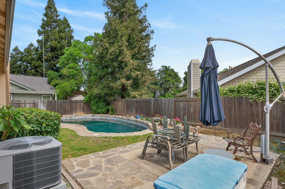9083 Fanega Court