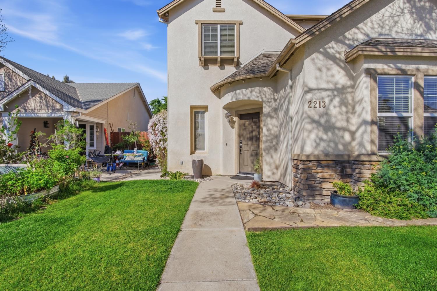 2213 Lionudakis Court