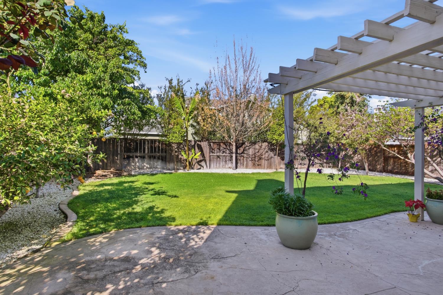 2213 Lionudakis Court