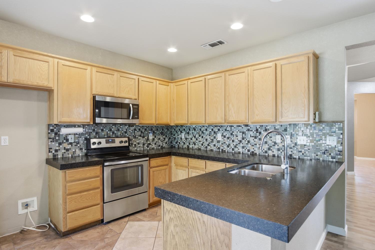 2213 Lionudakis Court