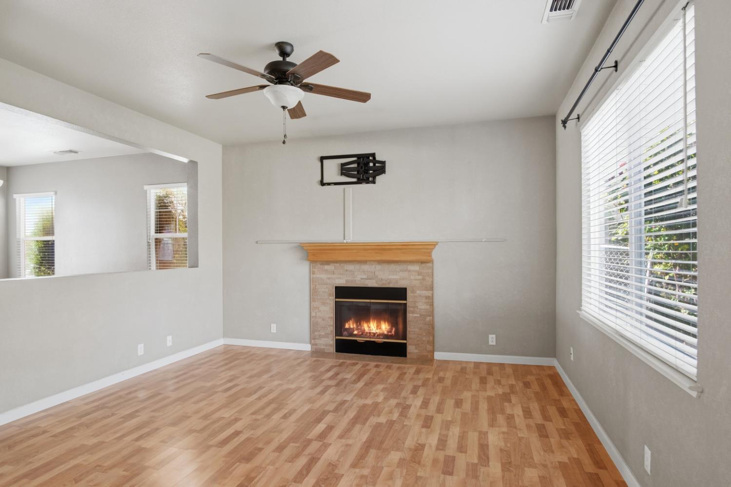 2213 Lionudakis Court
