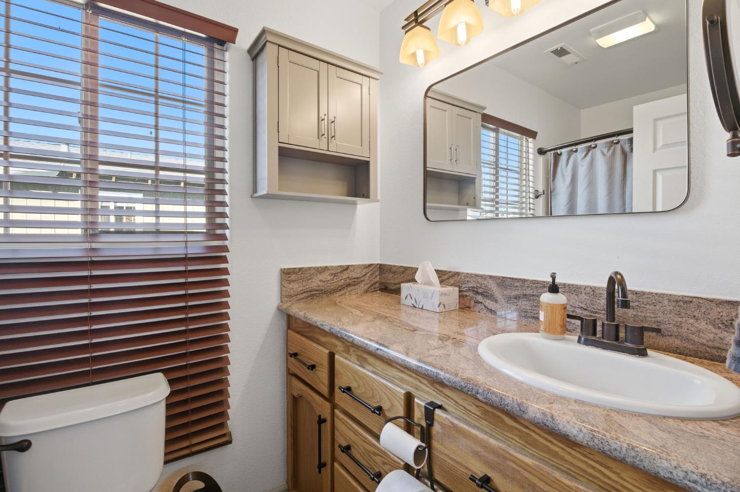 4274 Lakeview Drive B