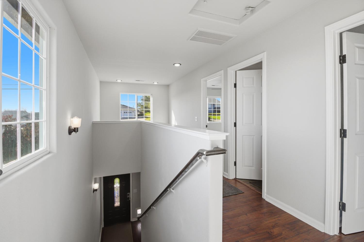 4274 Lakeview Drive B