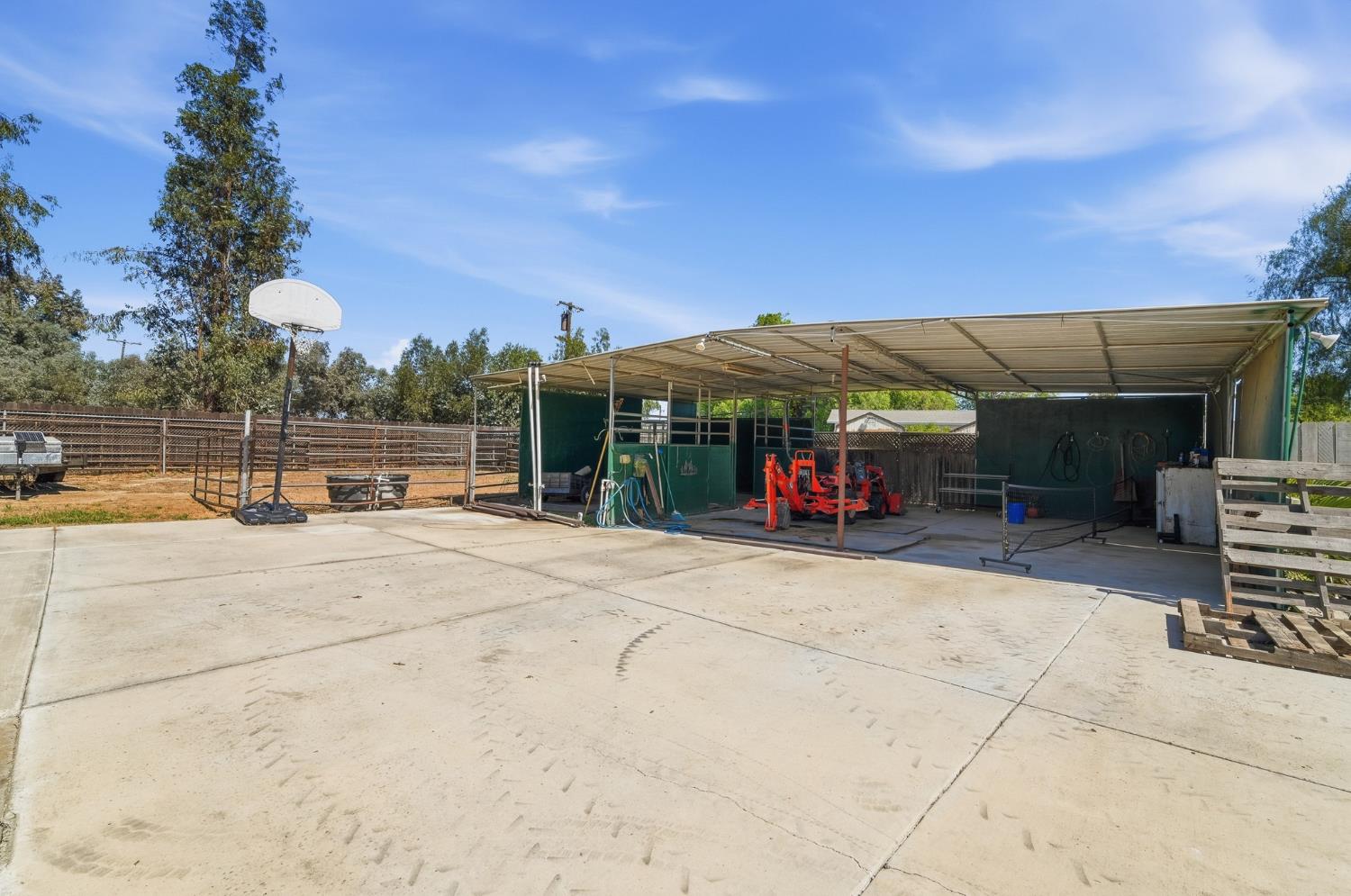 3928 Stoneridge Road