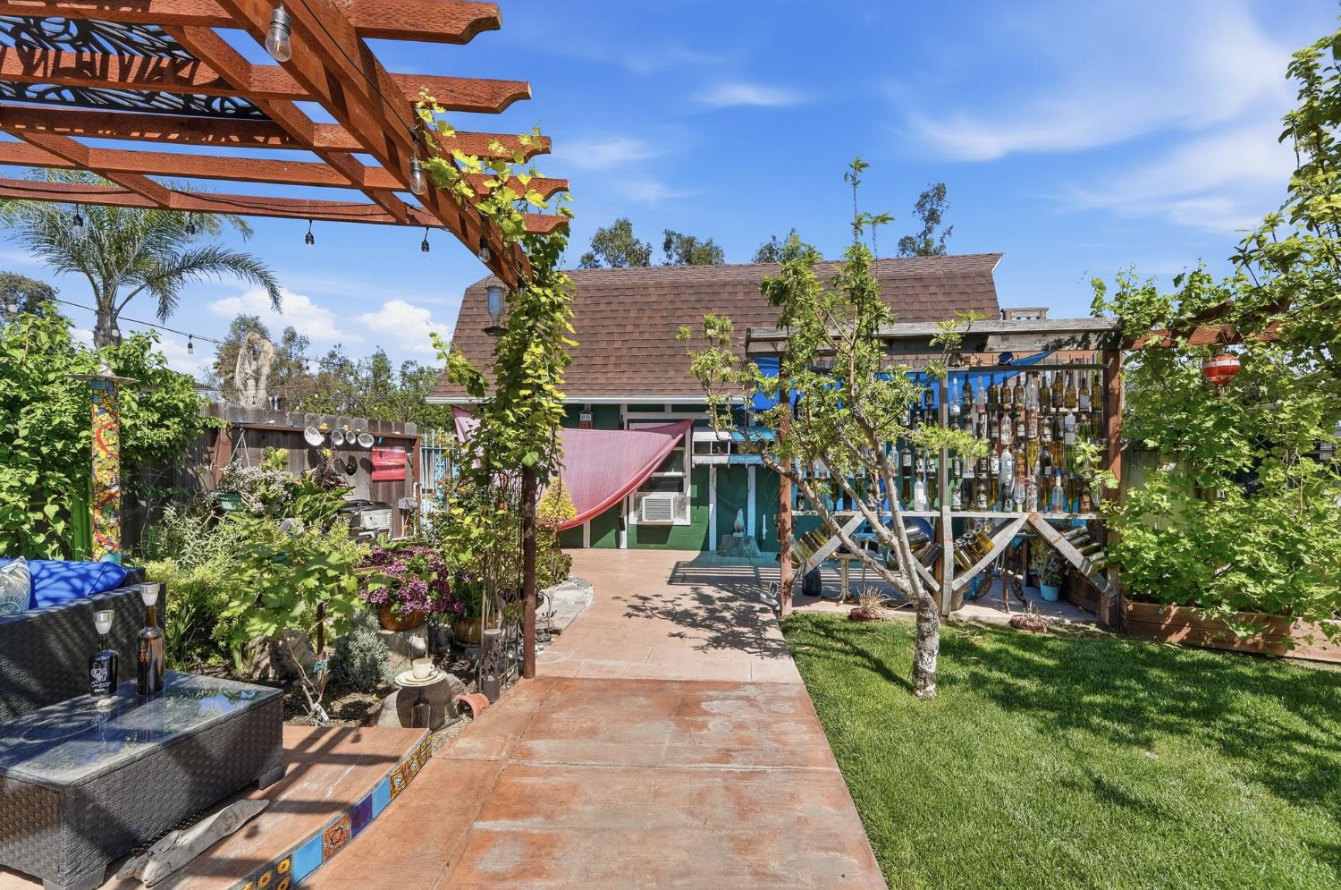 3928 Stoneridge Road