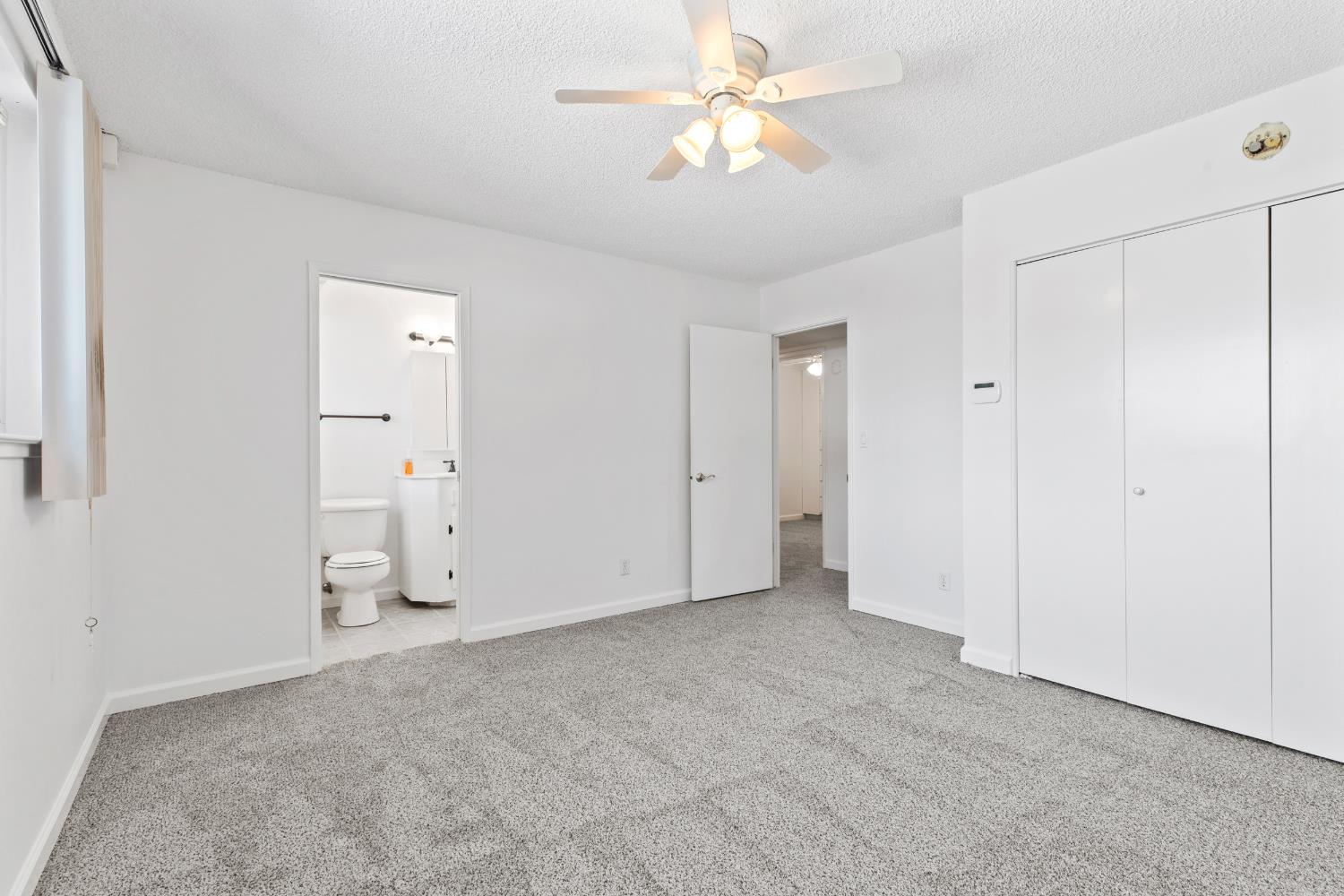 1008 Colonial Court