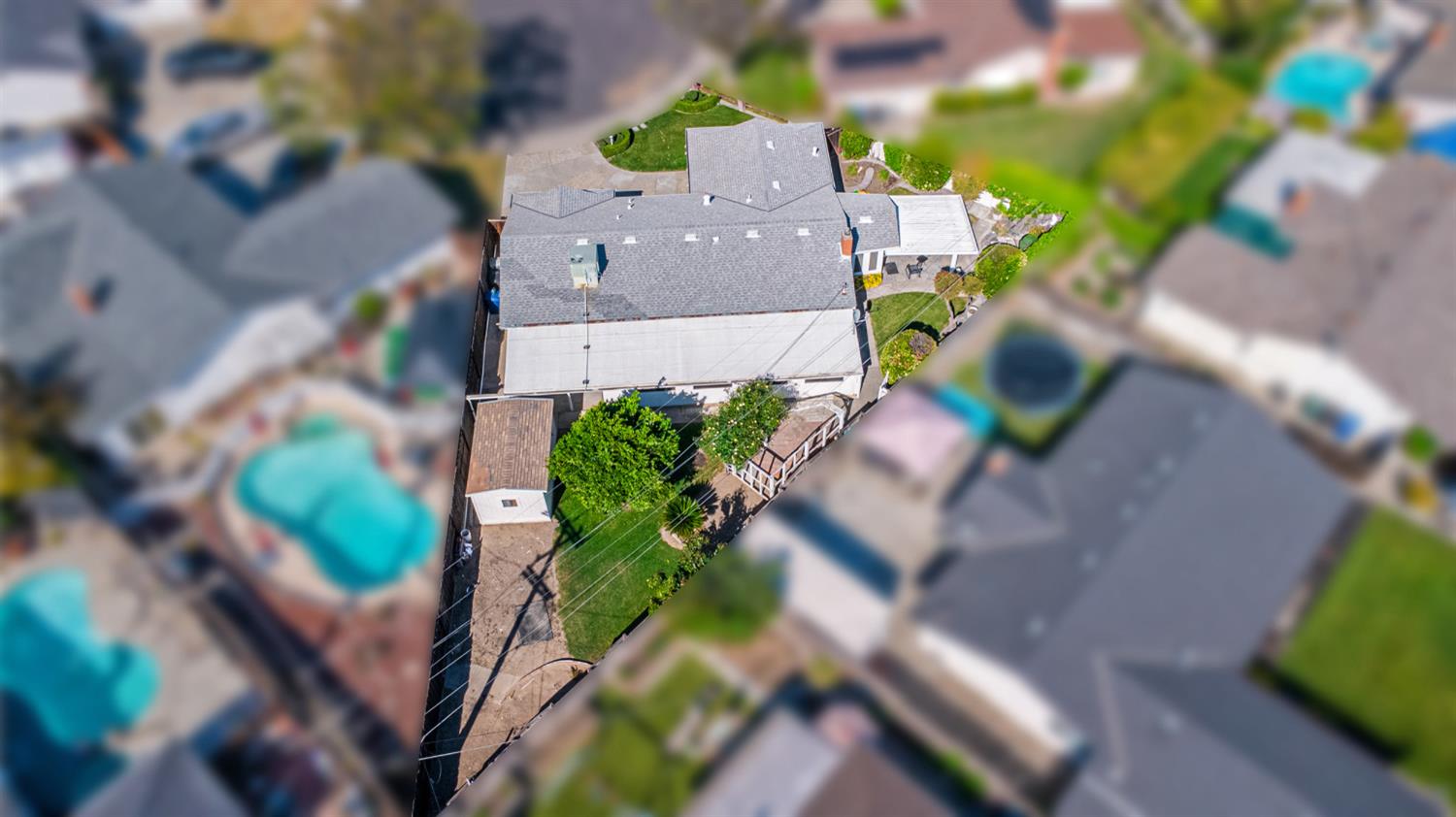 1008 Colonial Court