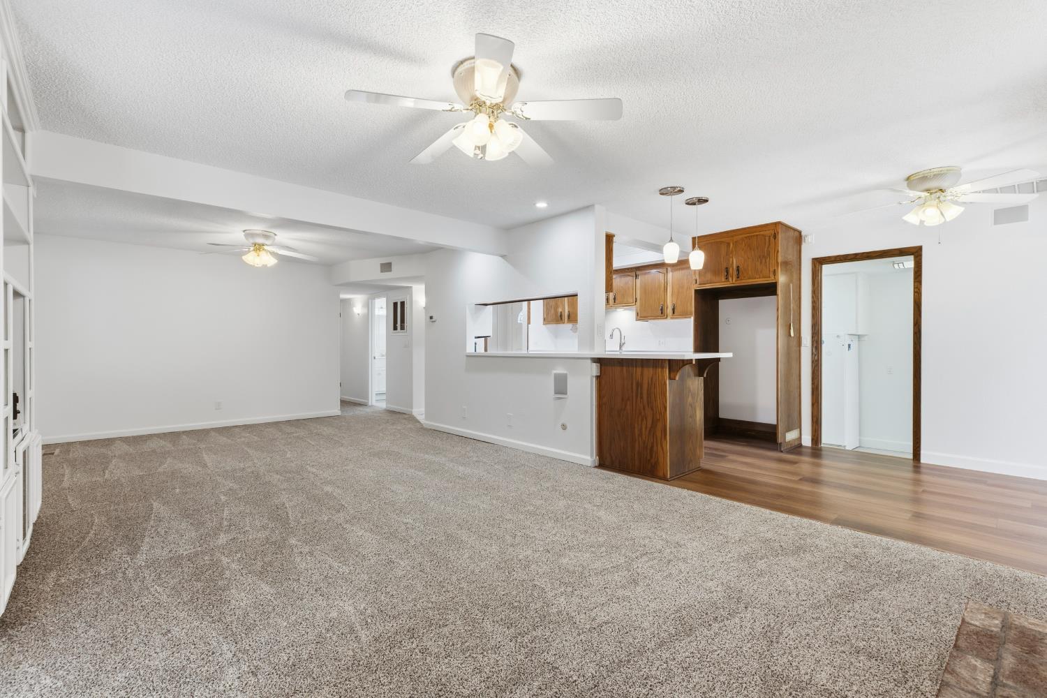 1008 Colonial Court