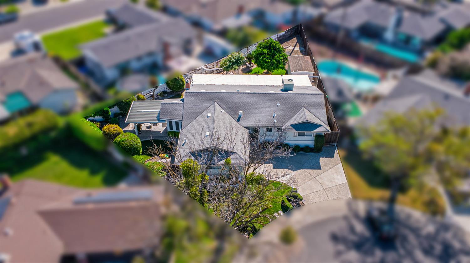 1008 Colonial Court