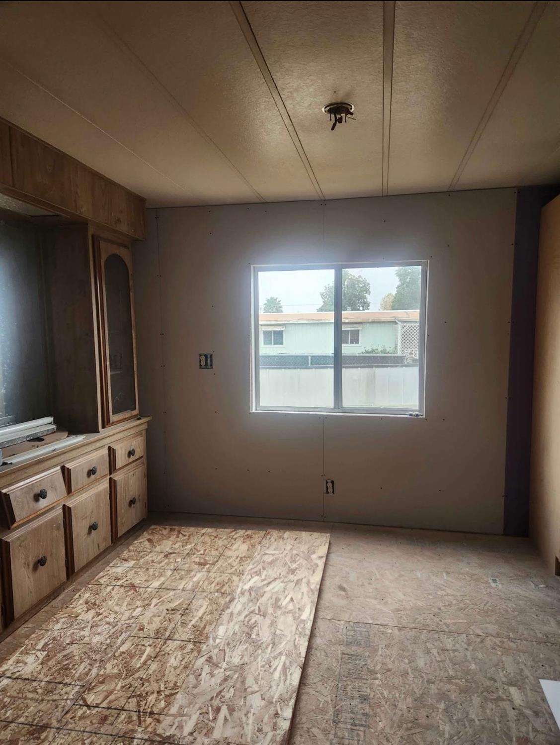 2809 Buhach Road 89