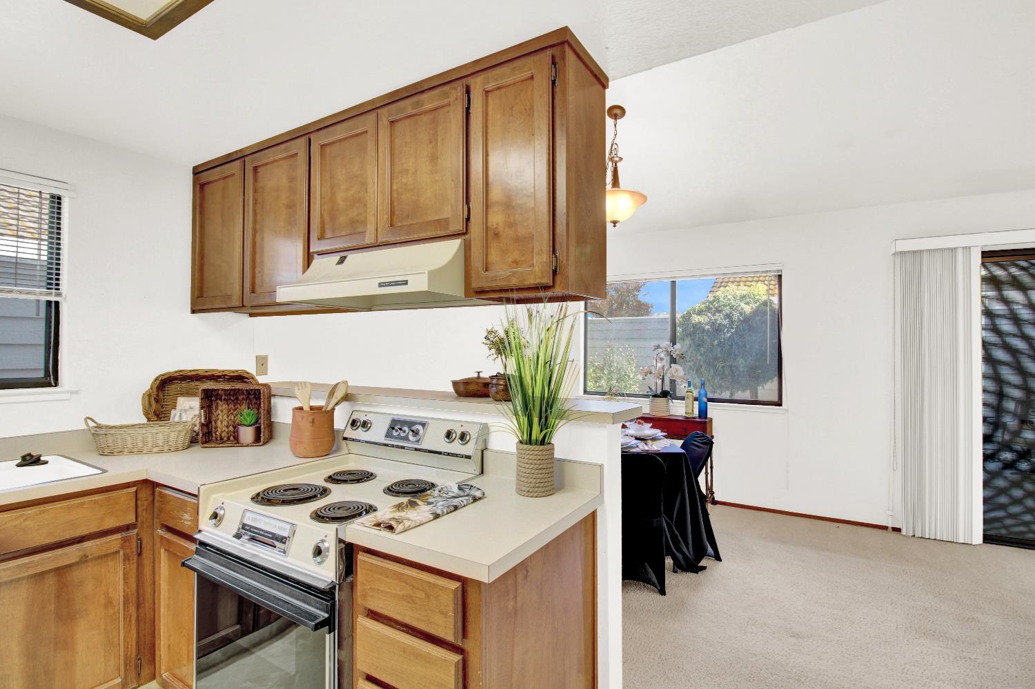 2204 Camborne Drive