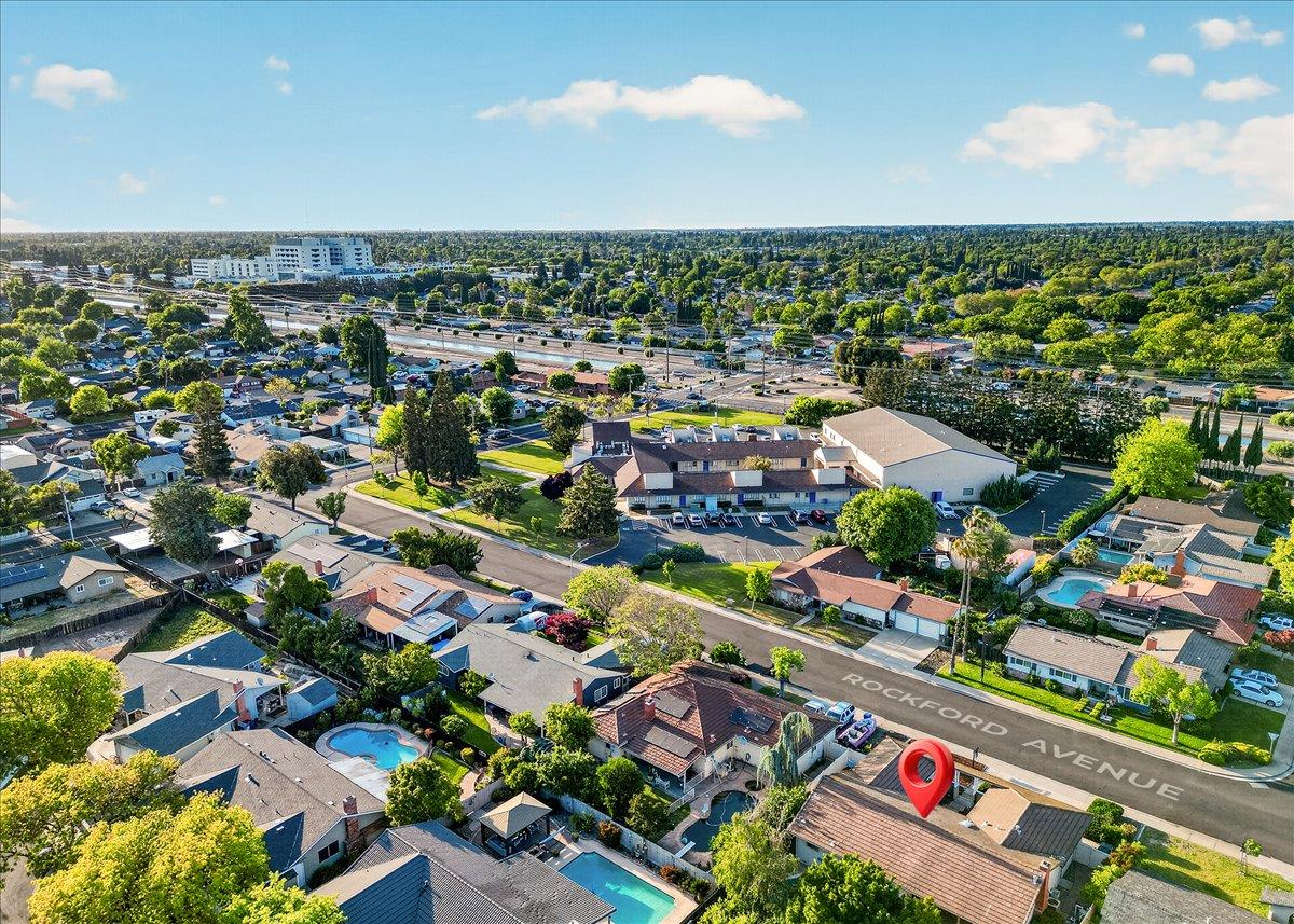 1820 Rockford Avenue