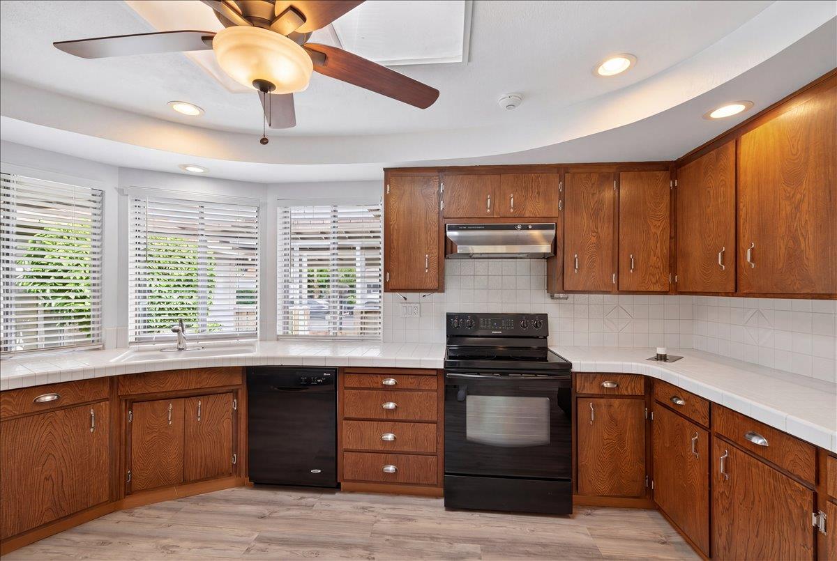 1820 Rockford Avenue