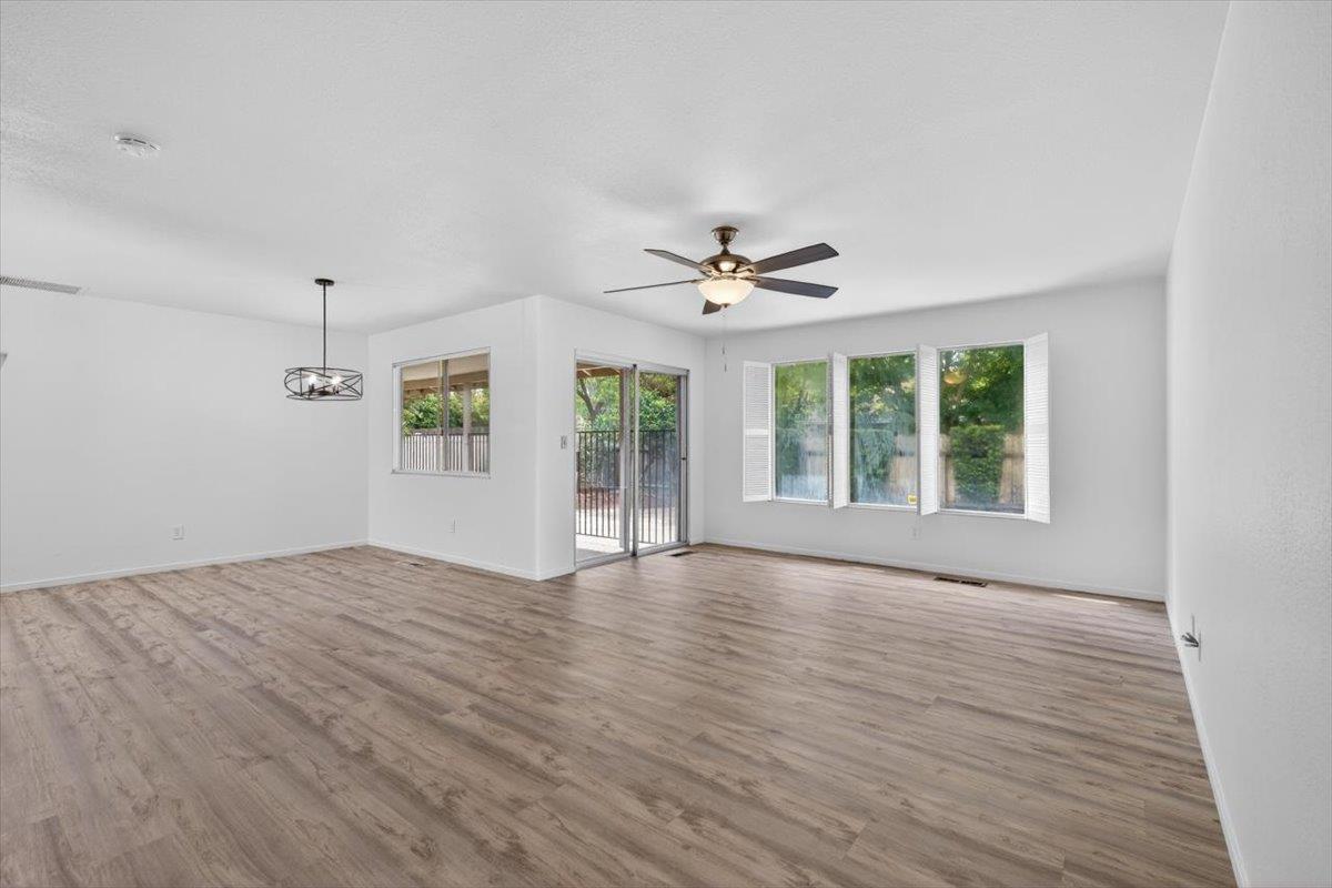 1820 Rockford Avenue