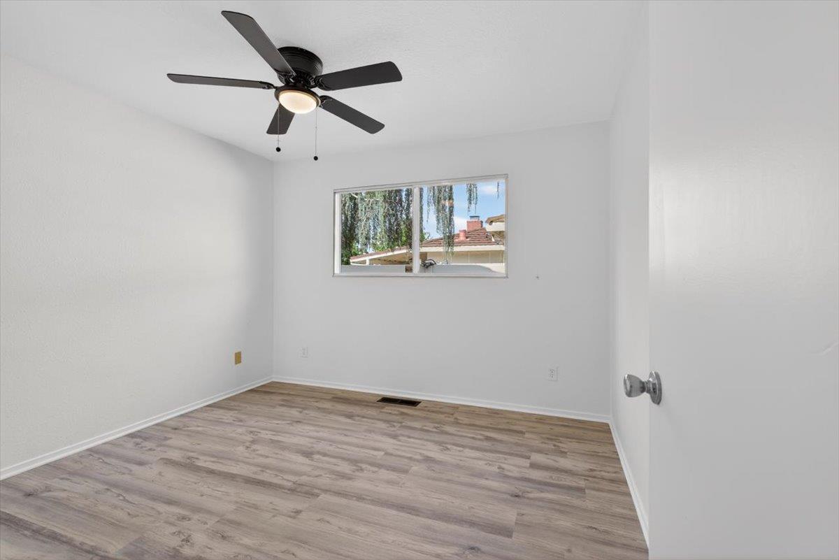 1820 Rockford Avenue