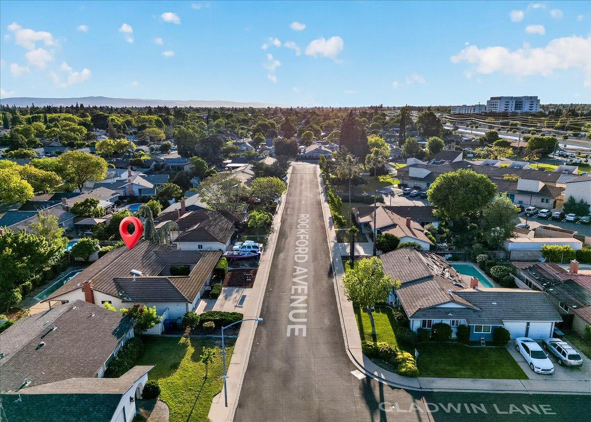 1820 Rockford Avenue