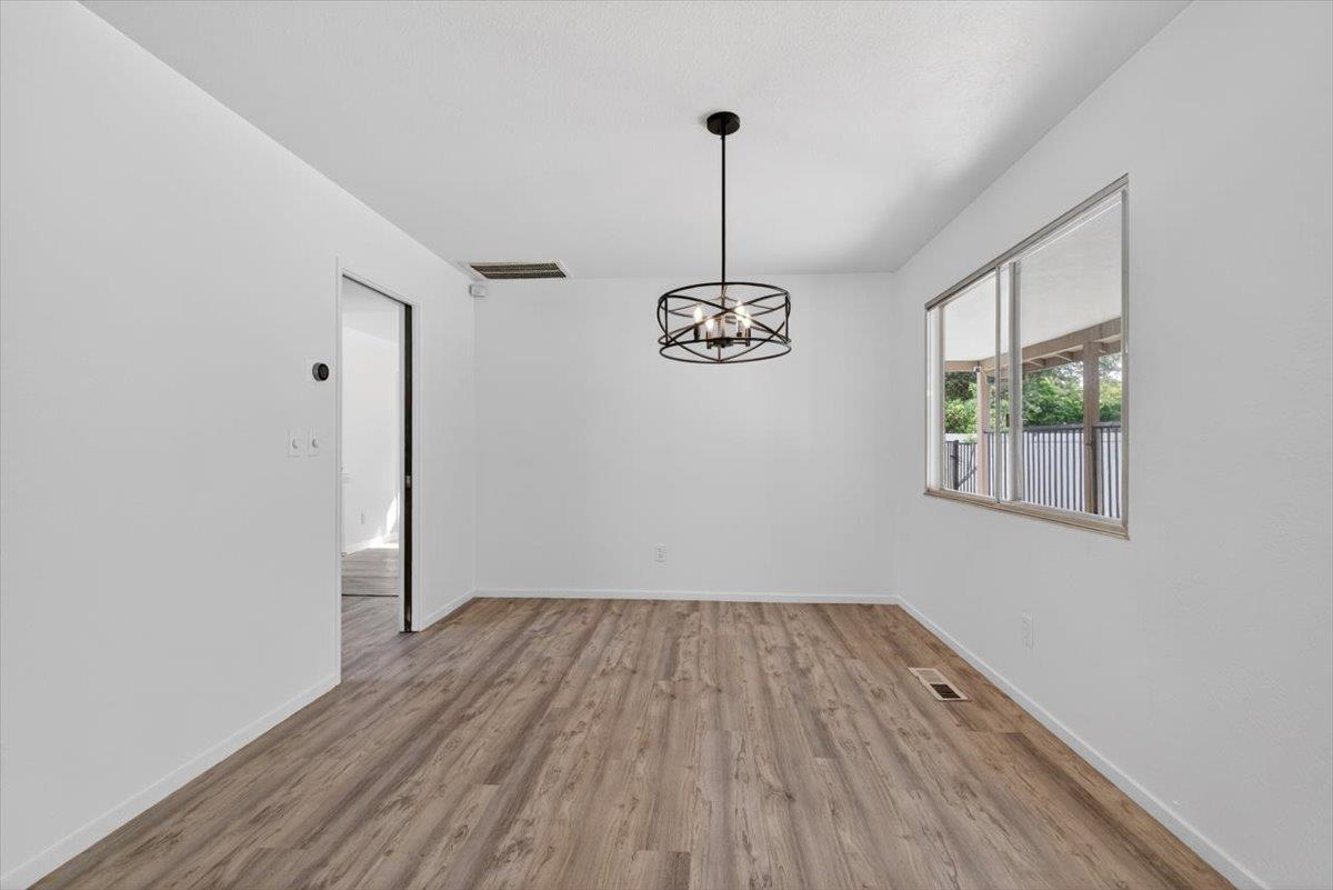 1820 Rockford Avenue