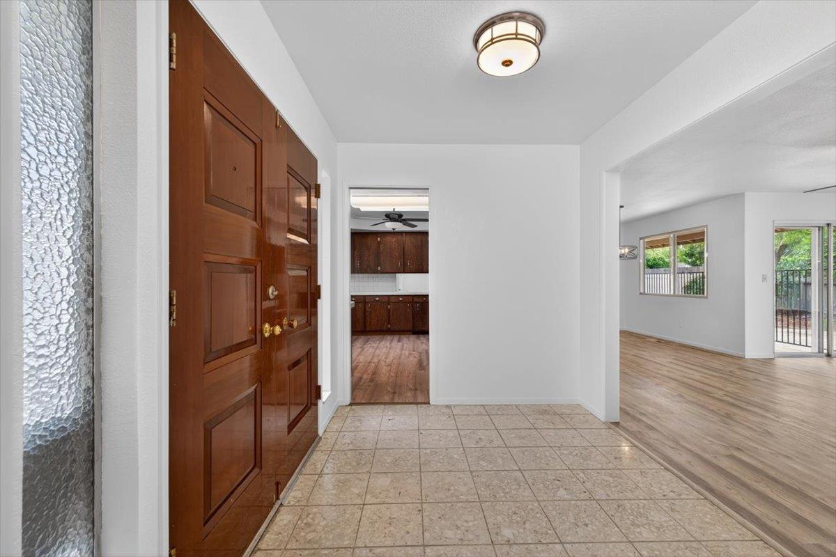 1820 Rockford Avenue