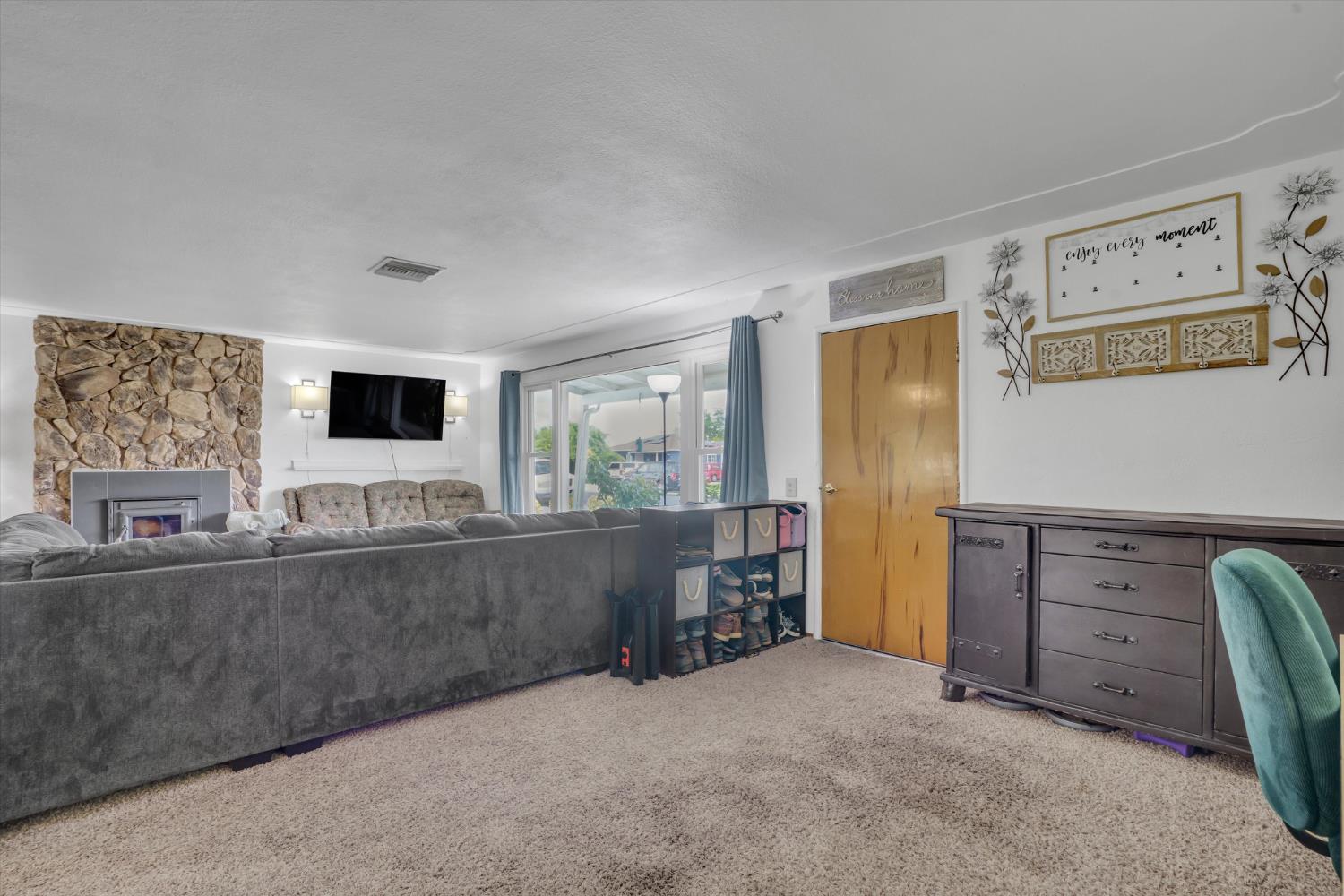 531 Locust Avenue