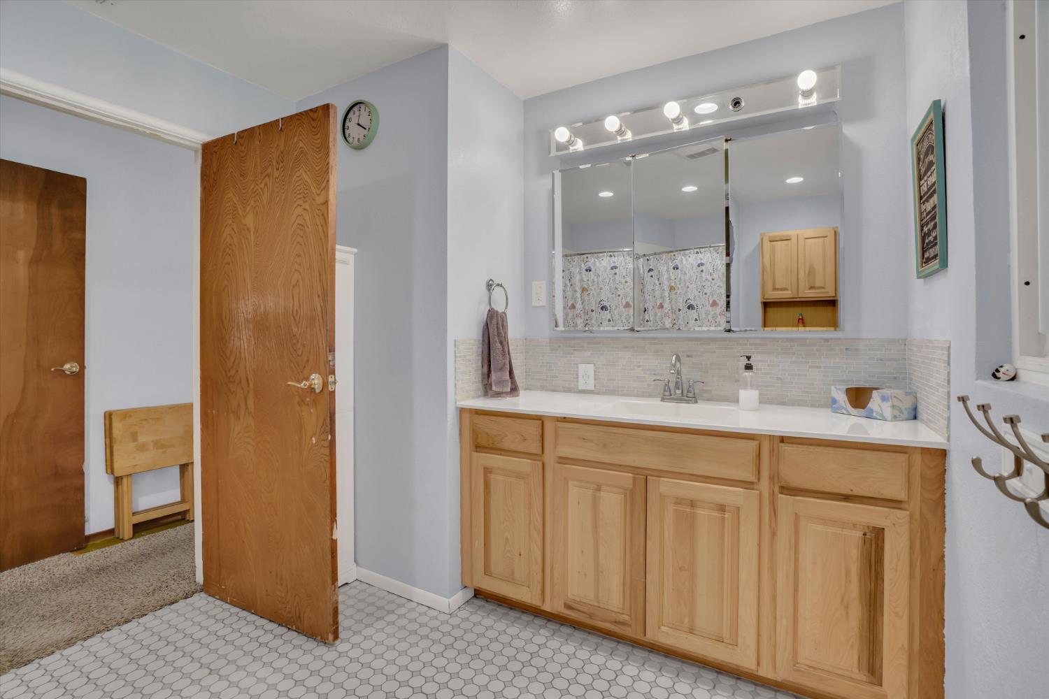 531 Locust Avenue