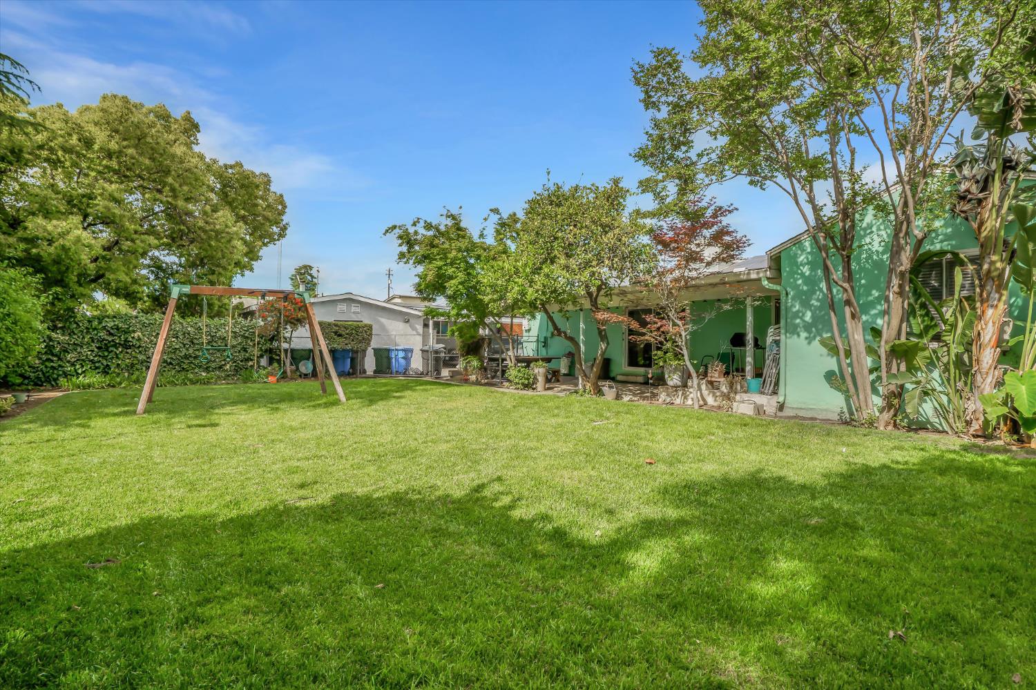 531 Locust Avenue