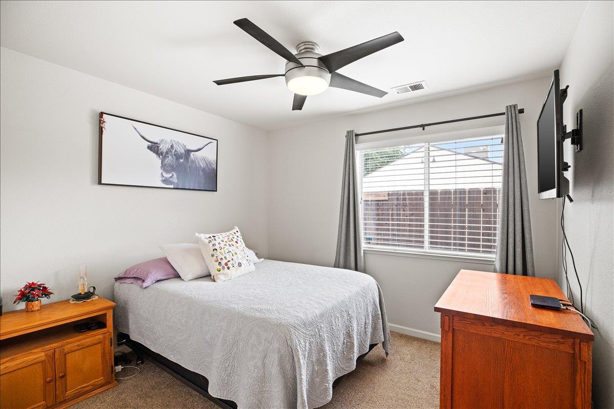 840 N Central