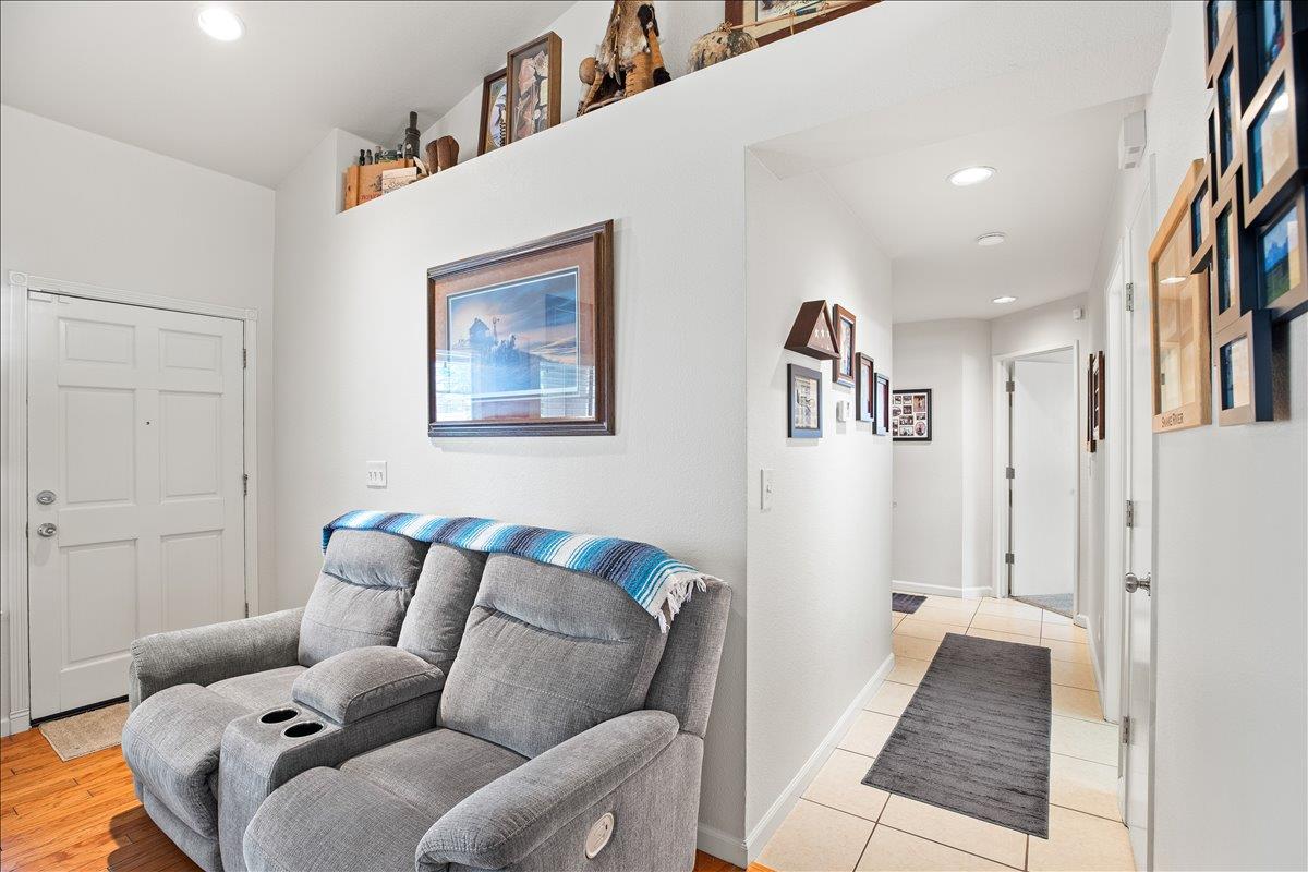 840 N Central