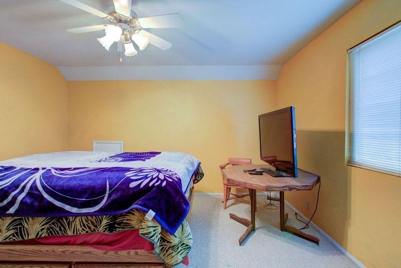 1112 Fruitridge Court