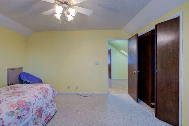 1112 Fruitridge Court