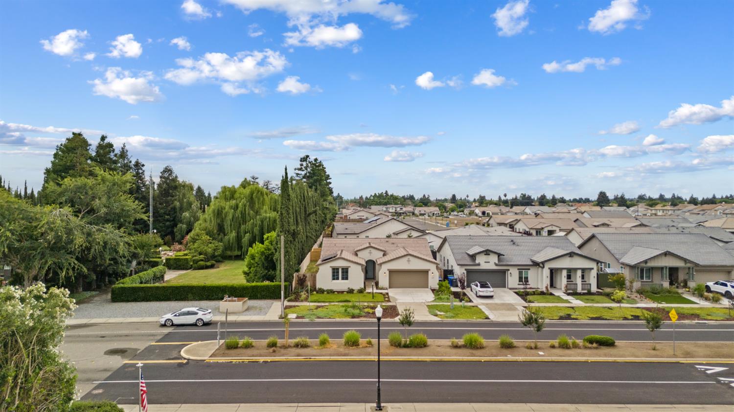 3705 BERKELEY
