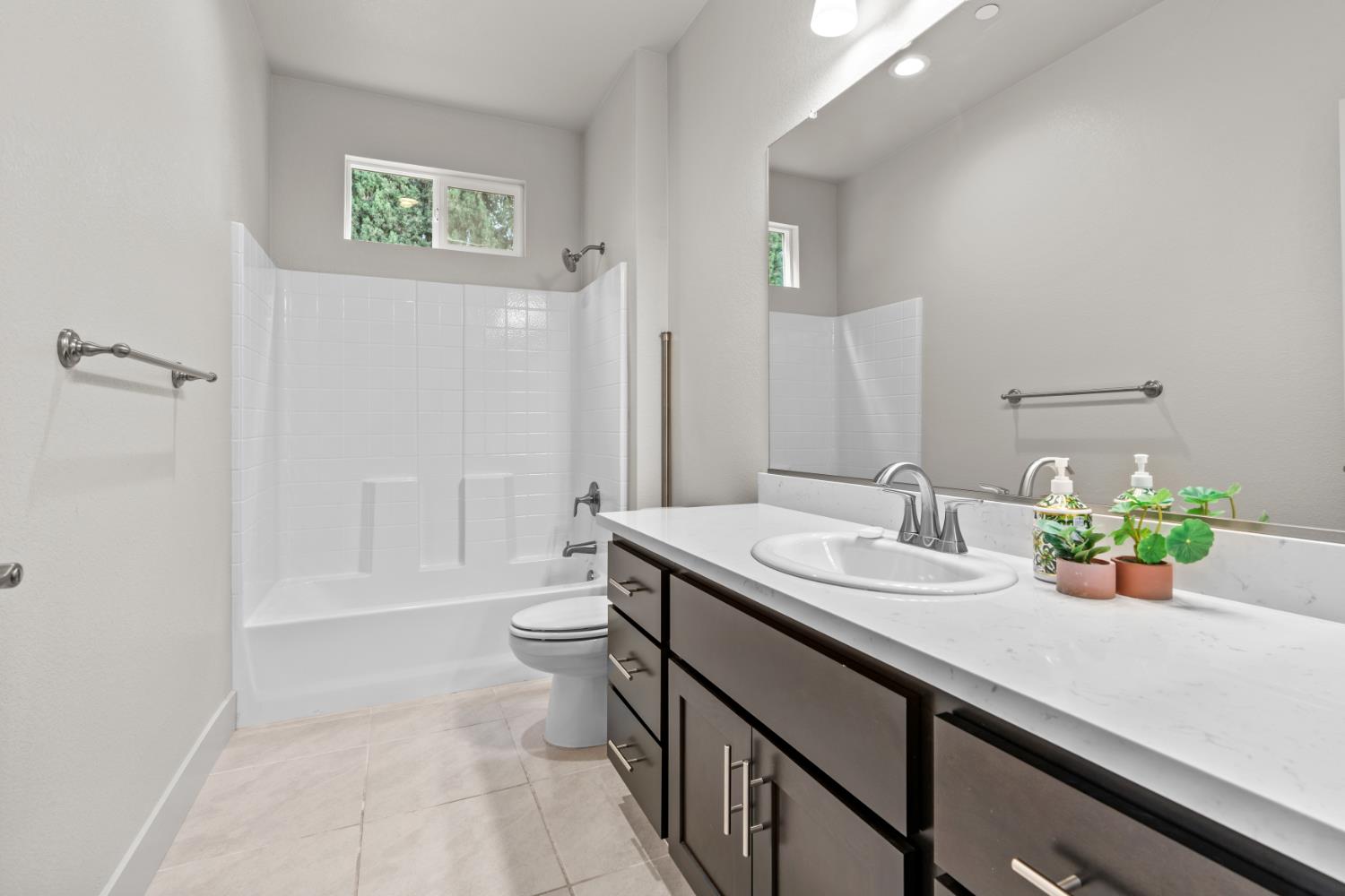 3705 BERKELEY