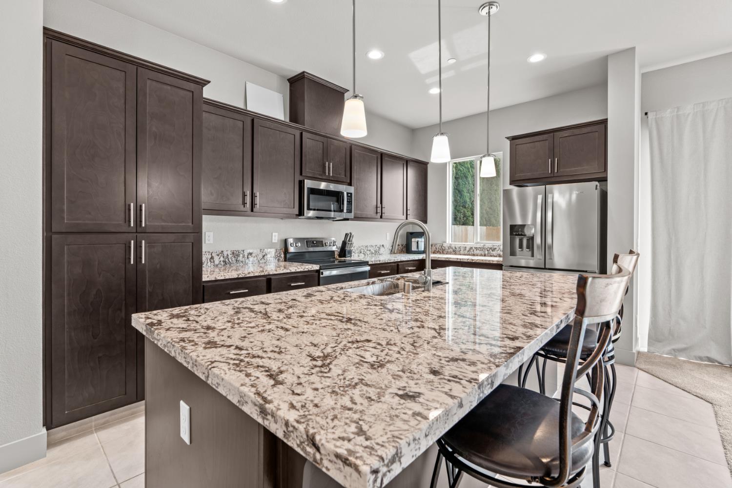 3705 BERKELEY