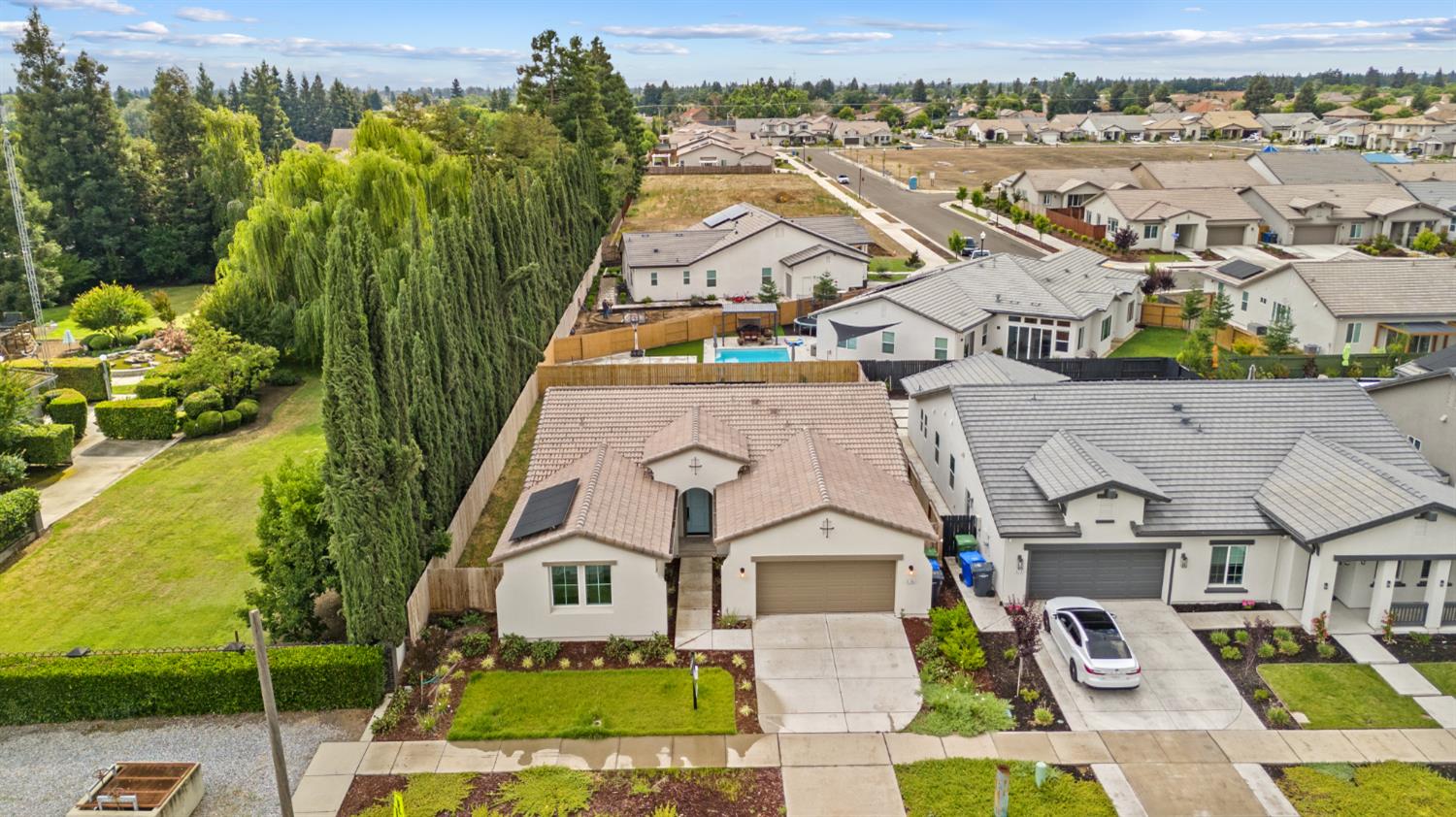 3705 BERKELEY