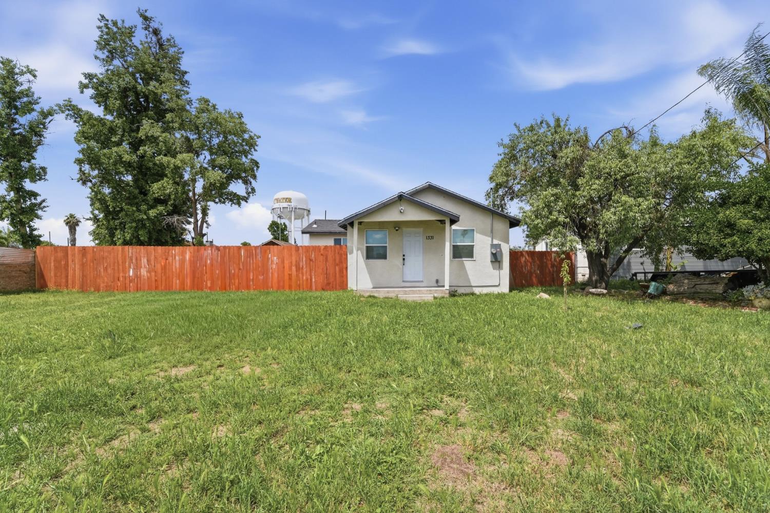 1331 High Street