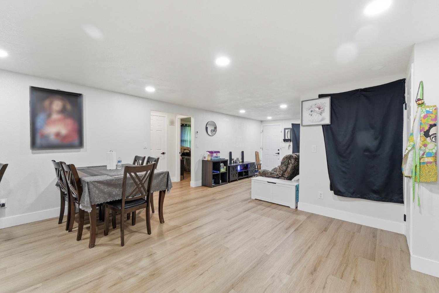 1331 High Street