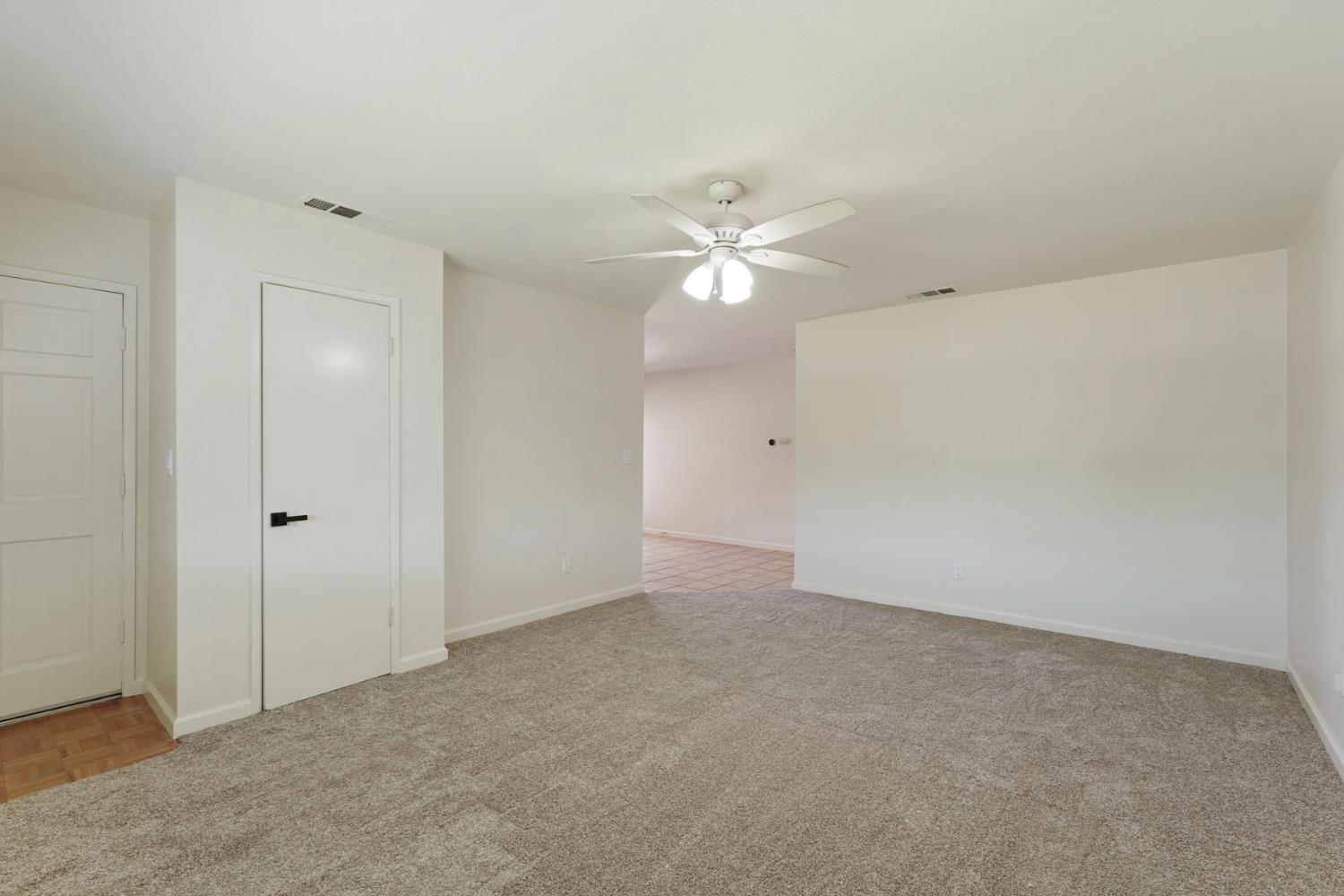 2100 preston Lane