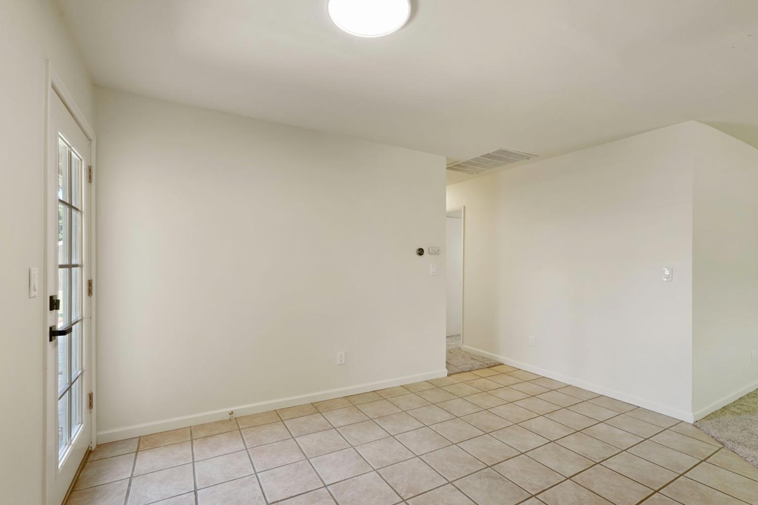 2100 preston Lane
