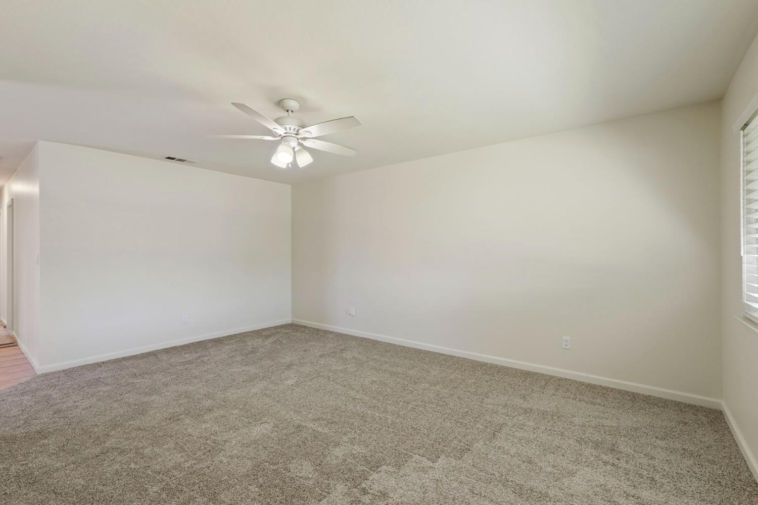 2100 preston Lane