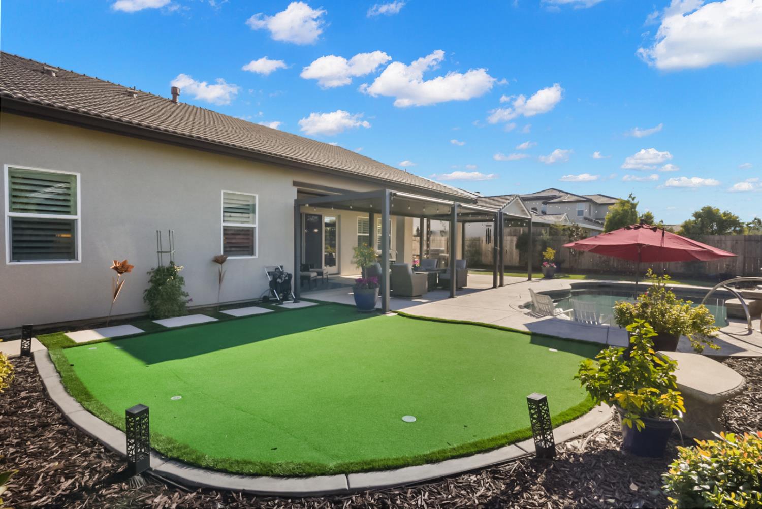 2119 Moya Place