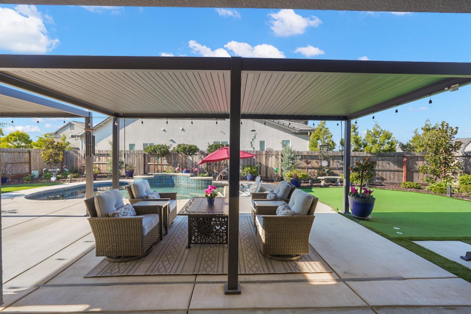 2119 Moya Place
