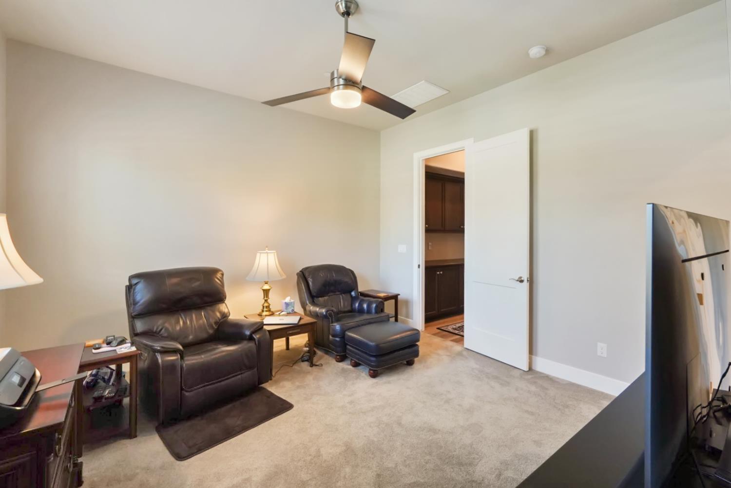 2119 Moya Place