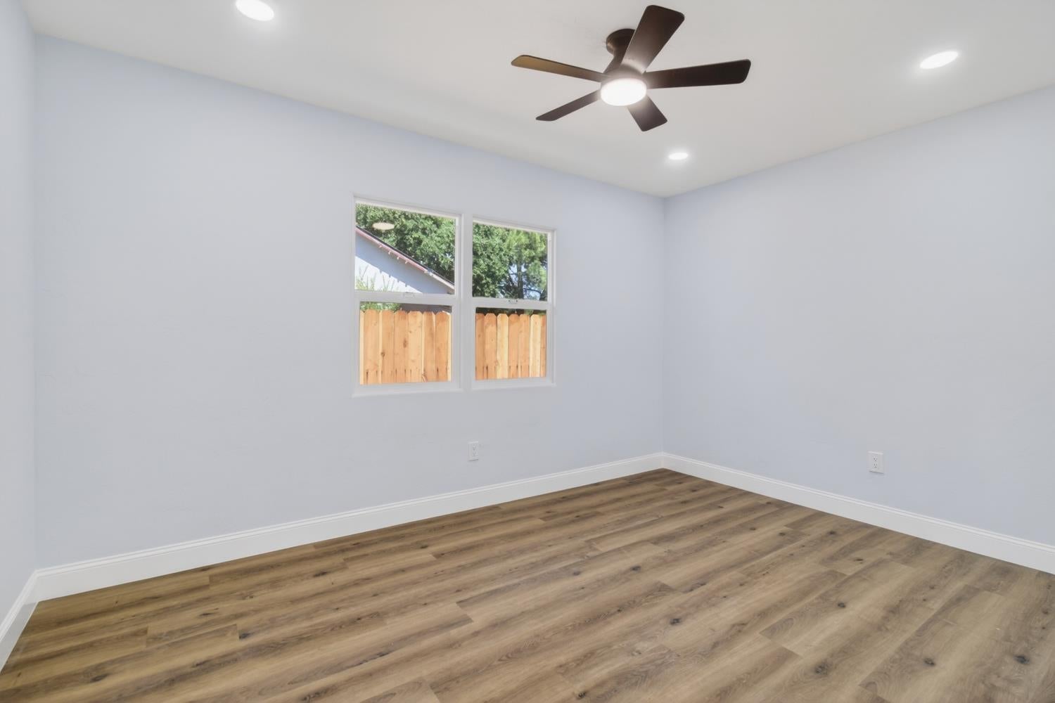 1127 W 19th Street