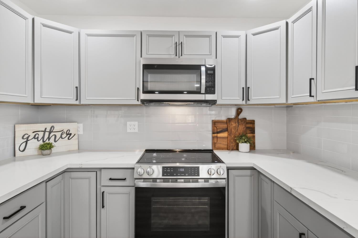 1127 W 19th Street