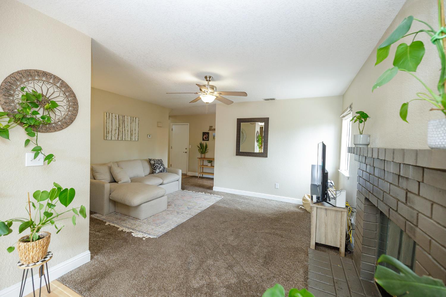1012 Arroyo Hondo Place