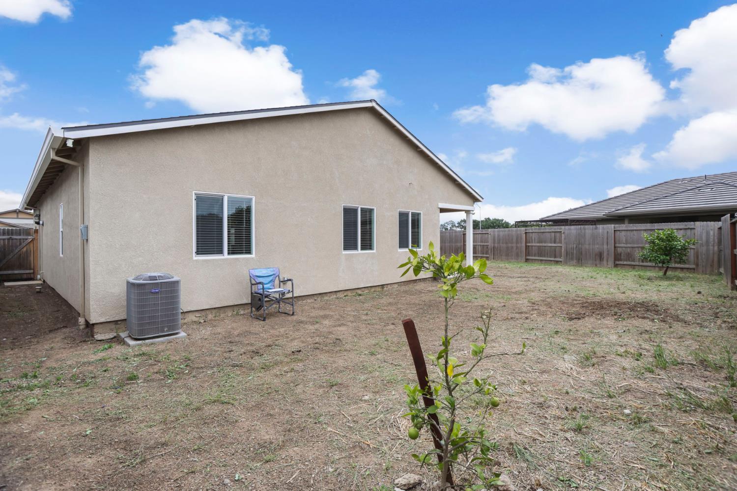 1335 S Kestrel Lane