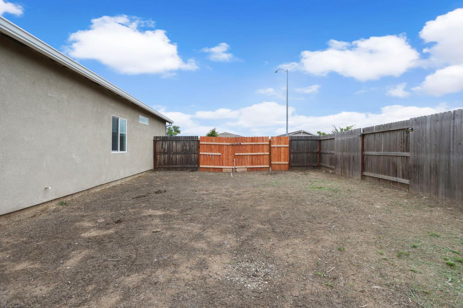 1335 S Kestrel Lane