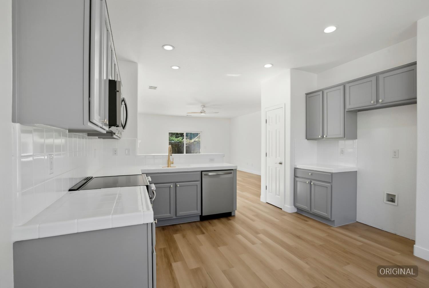 2210 Birchwood Court