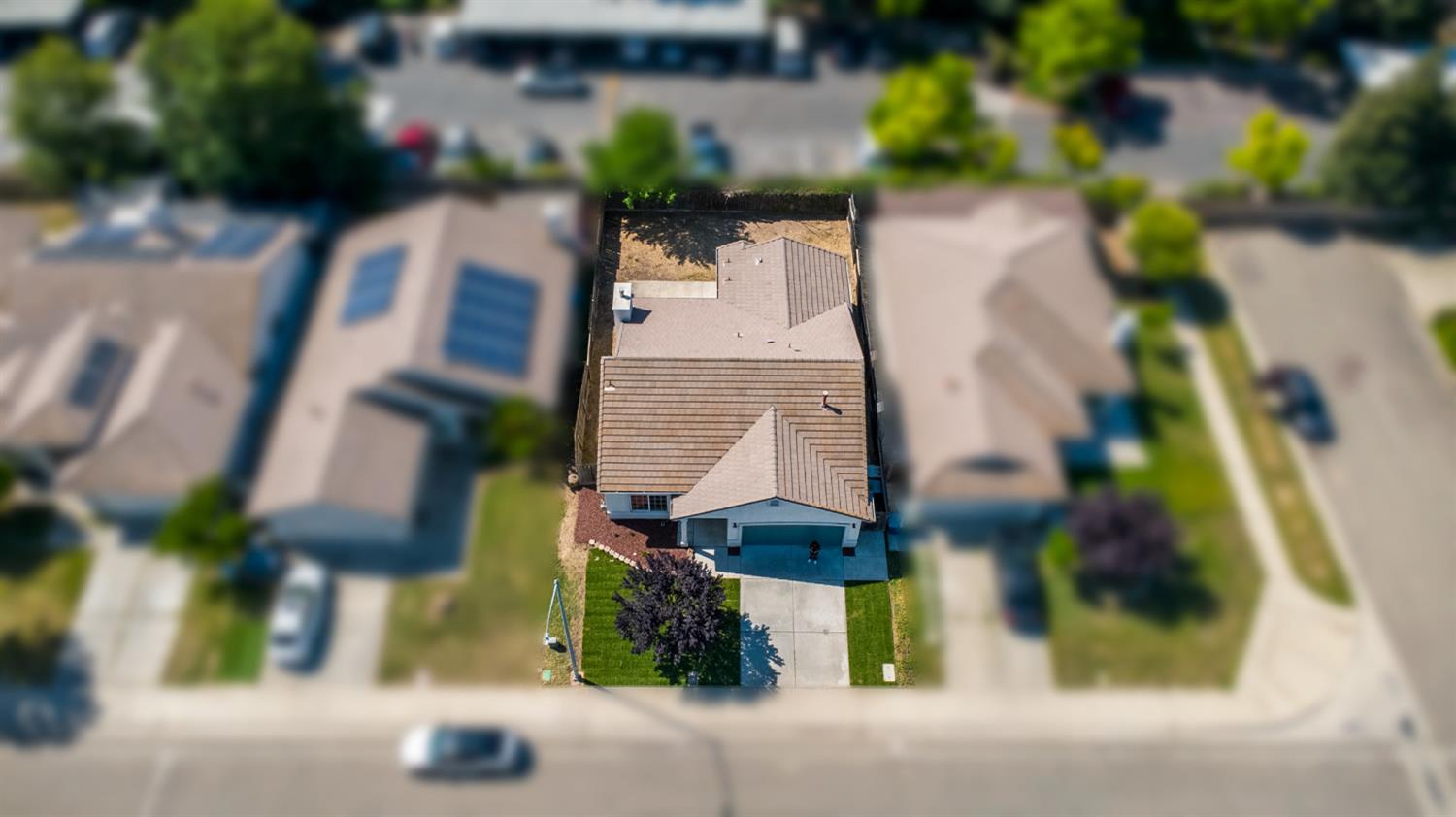2210 Birchwood Court